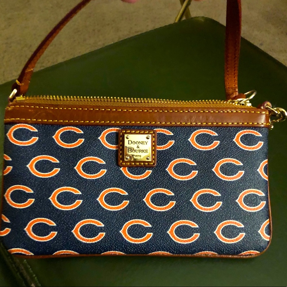 Dooney & Bourke Chicago Bears Wrislet